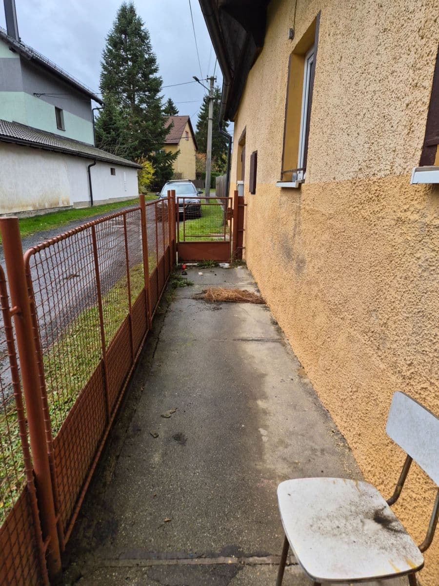 Prodej domu 150 m², pozemek 600 m², Husova, Poběžovice, Plzeňský kraj Prodej domu 150 m², pozemek 600 m², Husova, Poběžovice, Plzeňský kraj