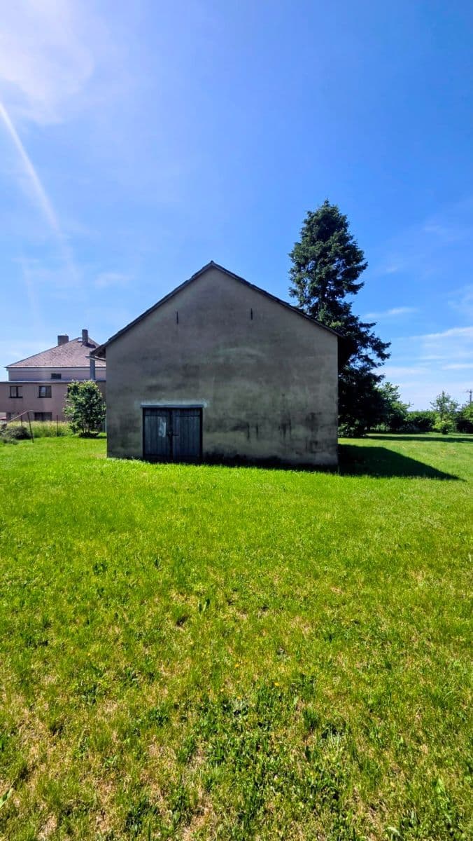Pronájem bytu 3+kk 78 m², Pluhův Žďár, Jihočeský kraj Pronájem bytu 3+kk 78 m², Pluhův Žďár, Jihočeský kraj