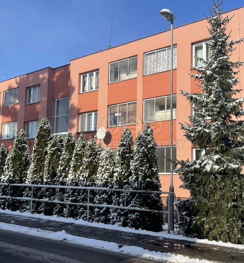 Pronájem bytu 2+1 43 m², Revoluční, Měšice, Středočeský kraj Pronájem bytu 2+1 43 m², Revoluční, Měšice, Středočeský kraj