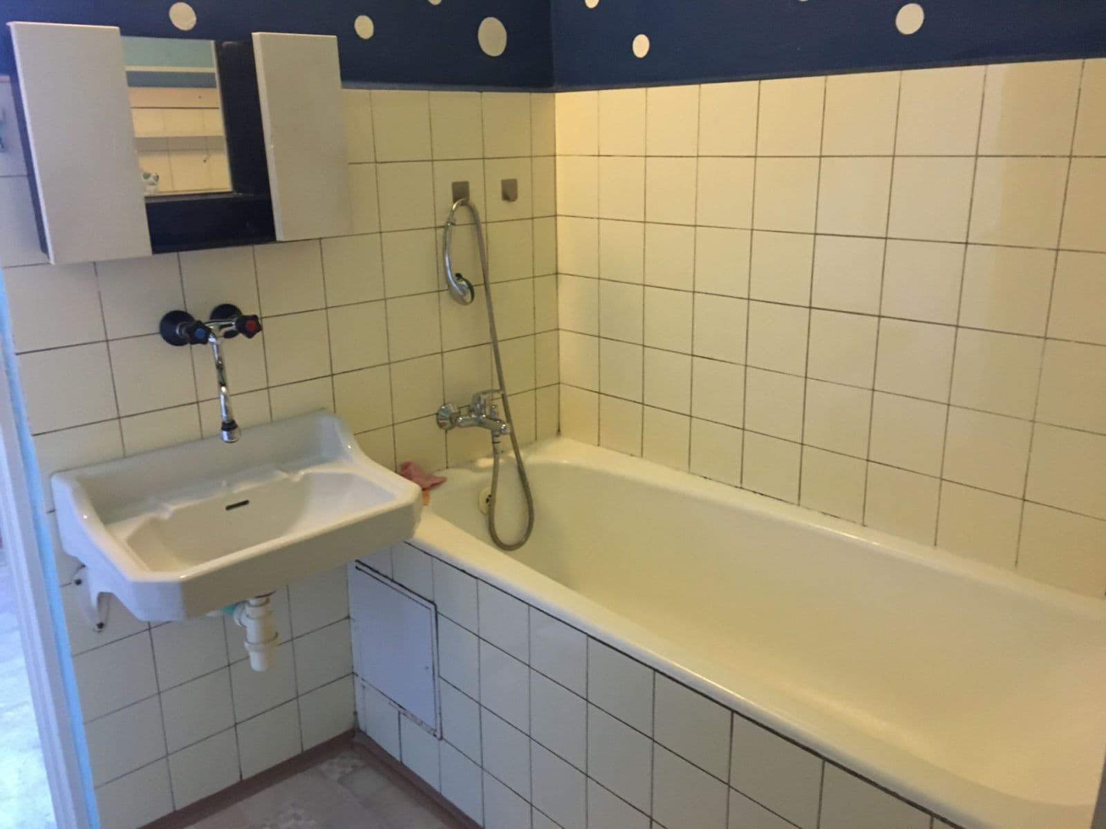 Pronájem bytu 2+1 52 m², Jana Drdy, Příbram, Středočeský kraj Pronájem bytu 2+1 52 m², Jana Drdy, Příbram, Středočeský kraj