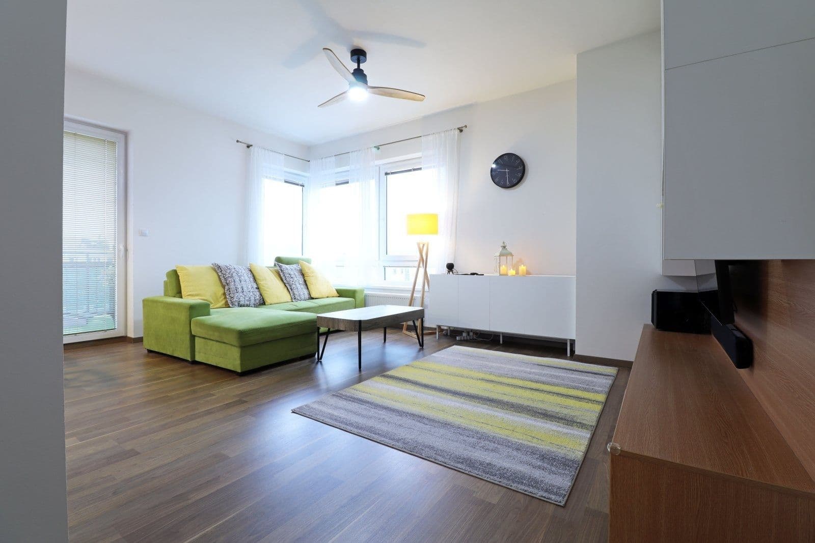 Pronájem bytu 3+kk 74 m², Rižská, Praha, Praha Pronájem bytu 3+kk 74 m², Rižská, Praha, Praha