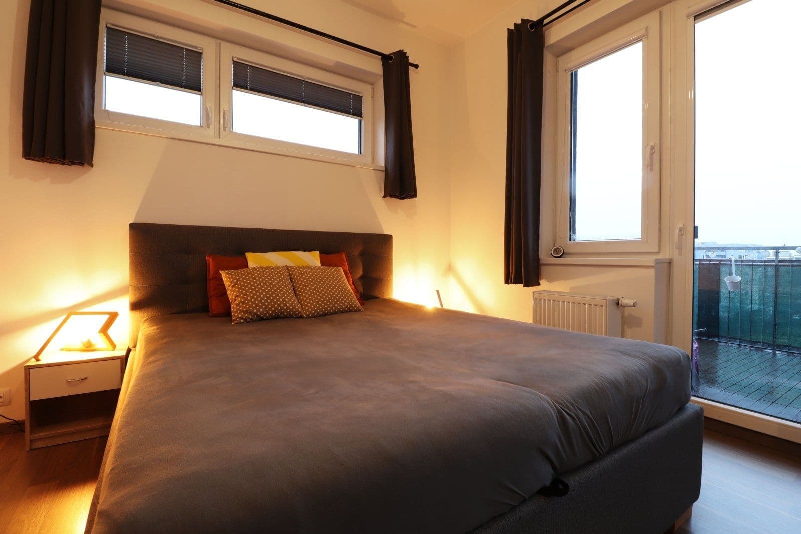 Pronájem bytu 3+kk 74 m², Rižská, Praha, Praha Pronájem bytu 3+kk 74 m², Rižská, Praha, Praha