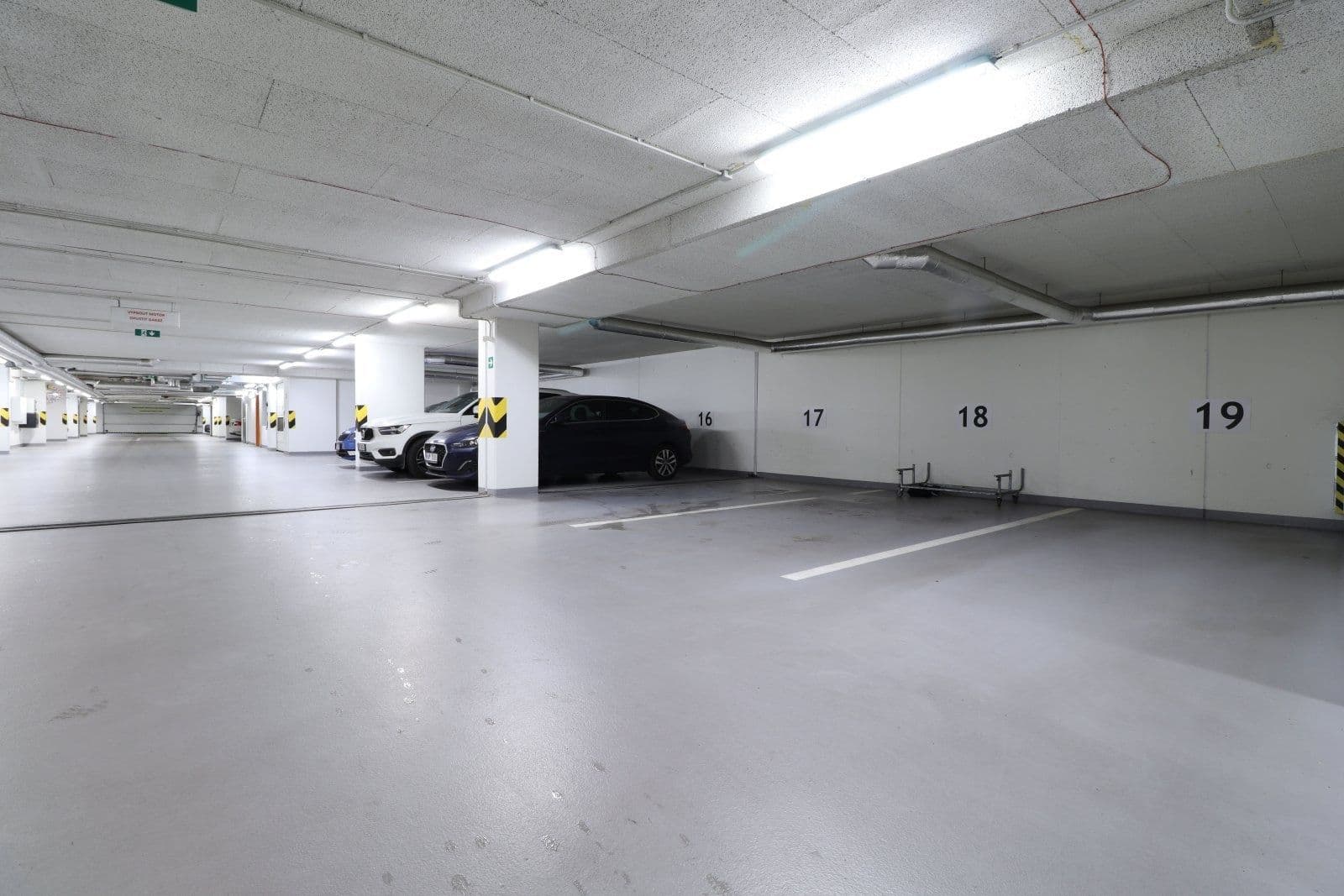 Pronájem bytu 3+kk 74 m², Rižská, Praha, Praha Pronájem bytu 3+kk 74 m², Rižská, Praha, Praha