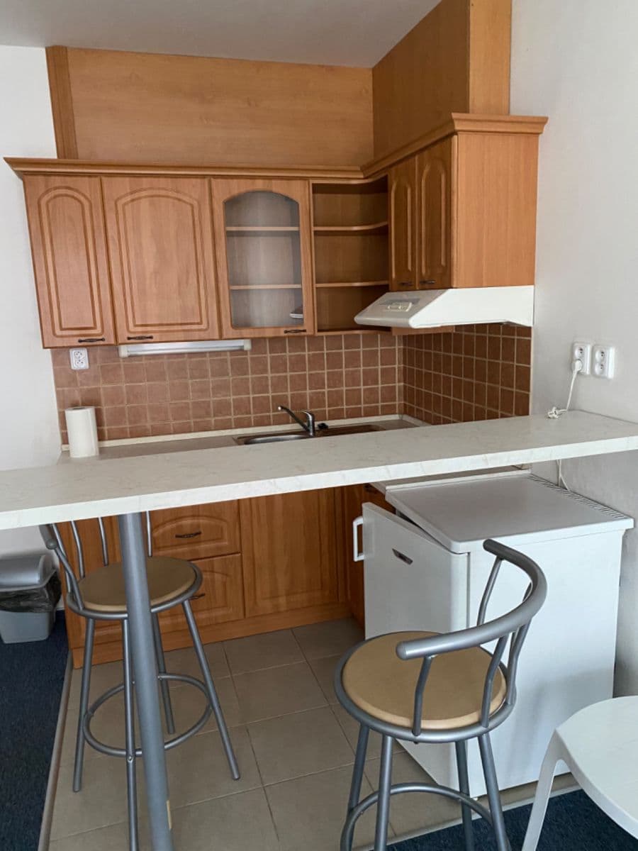 Pronájem bytu 1+kk 29 m², Mattioliho, Praha, Praha Pronájem bytu 1+kk 29 m², Mattioliho, Praha, Praha