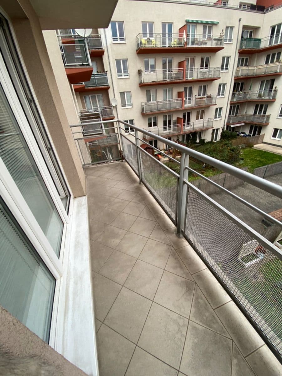 Pronájem bytu 1+kk 29 m², Mattioliho, Praha, Praha Pronájem bytu 1+kk 29 m², Mattioliho, Praha, Praha