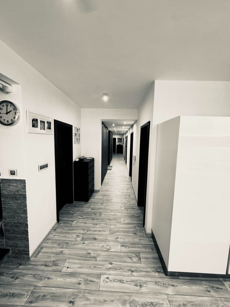 Prodej bytu 6+kk 200 m², Nerudova, Tábor, Jihočeský kraj Prodej bytu 6+kk 200 m², Nerudova, Tábor, Jihočeský kraj