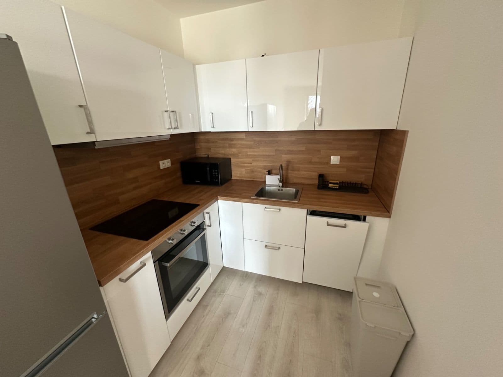 Pronájem bytu 2+1 53 m², Bosákova, Petržalka, Bratislavský kraj Pronájem bytu 2+1 53 m², Bosákova, Petržalka, Bratislavský kraj