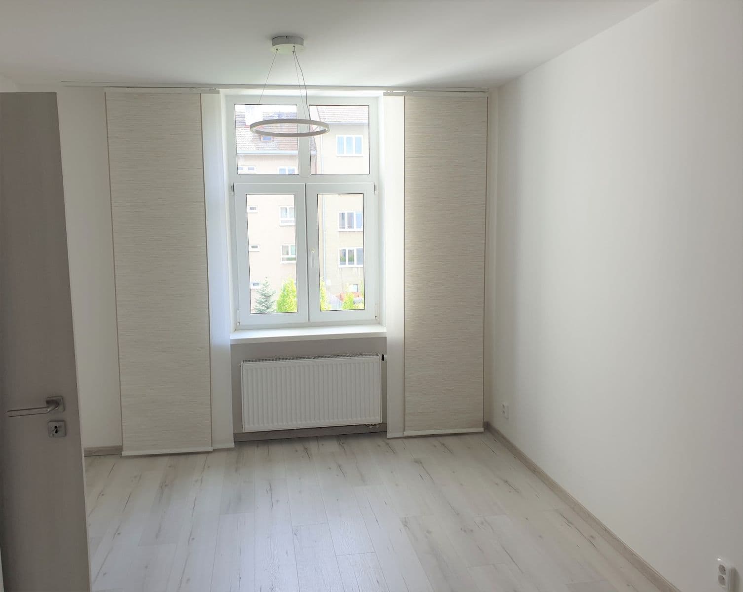 Pronájem bytu 12 m², Dobrovského, Brno, Jihomoravský kraj Pronájem bytu 12 m², Dobrovského, Brno, Jihomoravský kraj