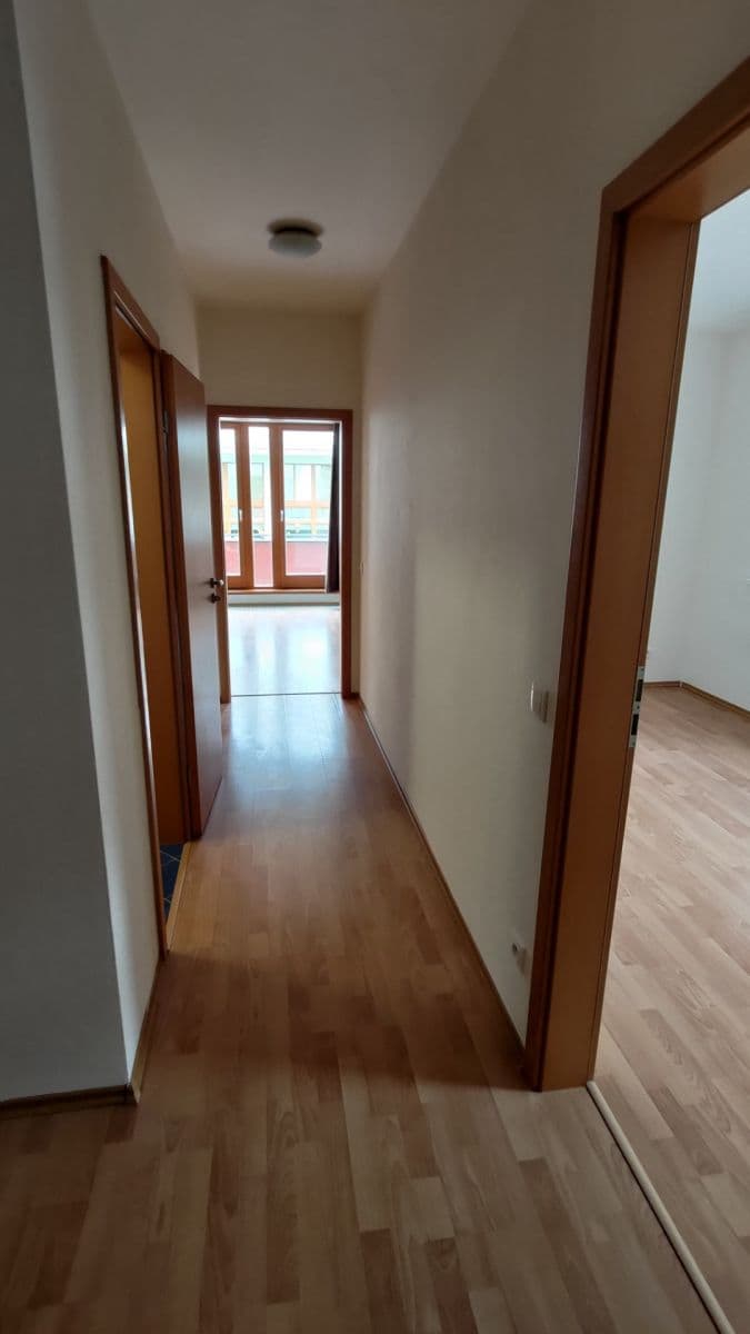 Pronájem bytu 2+kk 54 m², Václava Rady, Praha, Praha Pronájem bytu 2+kk 54 m², Václava Rady, Praha, Praha