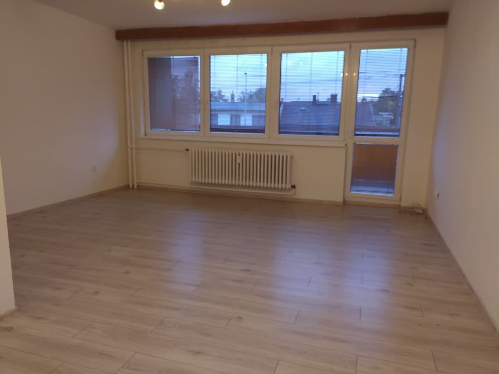 Pronájem bytu 3+1 71 m², Vdovská, Ostrava, Moravskoslezský kraj Pronájem bytu 3+1 71 m², Vdovská, Ostrava, Moravskoslezský kraj