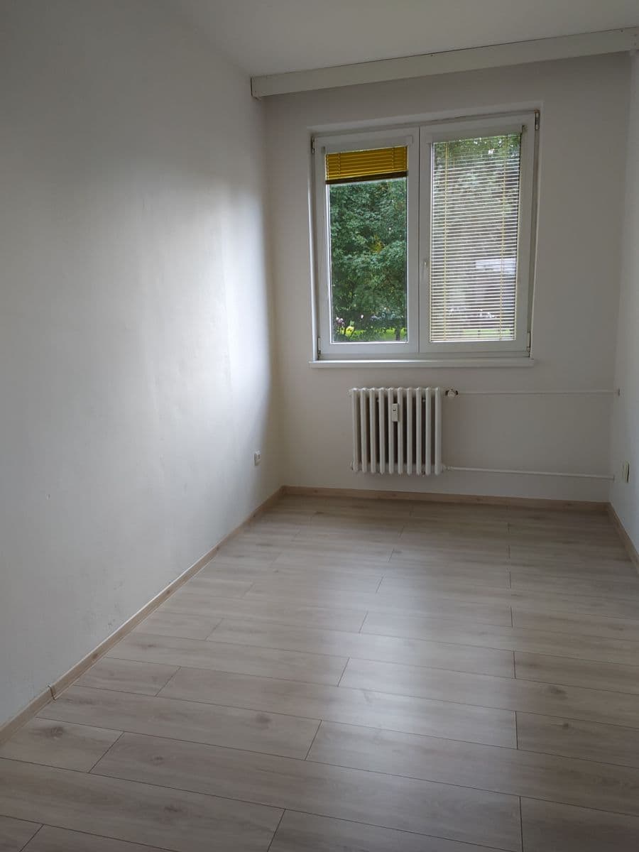 Pronájem bytu 3+1 71 m², Vdovská, Ostrava, Moravskoslezský kraj Pronájem bytu 3+1 71 m², Vdovská, Ostrava, Moravskoslezský kraj
