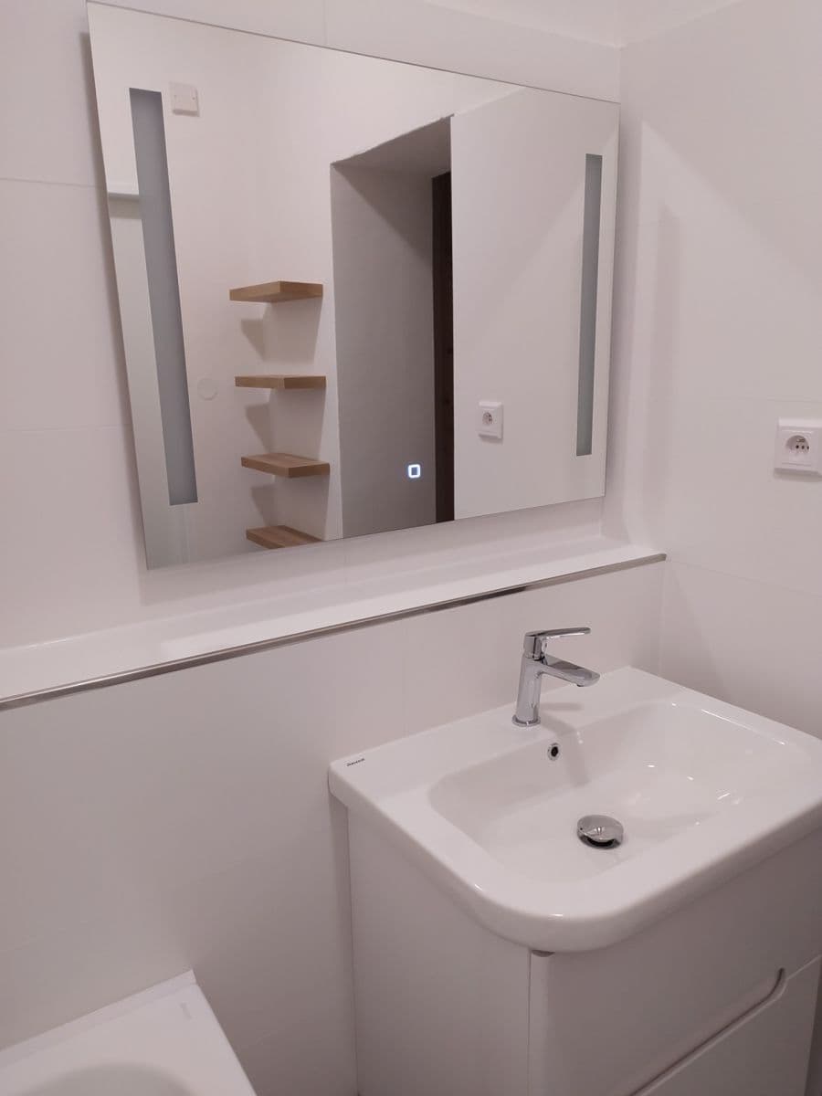 Pronájem bytu 3+1 71 m², Vdovská, Ostrava, Moravskoslezský kraj Pronájem bytu 3+1 71 m², Vdovská, Ostrava, Moravskoslezský kraj