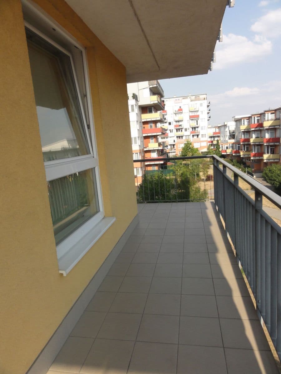 Pronájem bytu 2+kk 67 m², Pod Harfou, Praha, Praha Pronájem bytu 2+kk 67 m², Pod Harfou, Praha, Praha