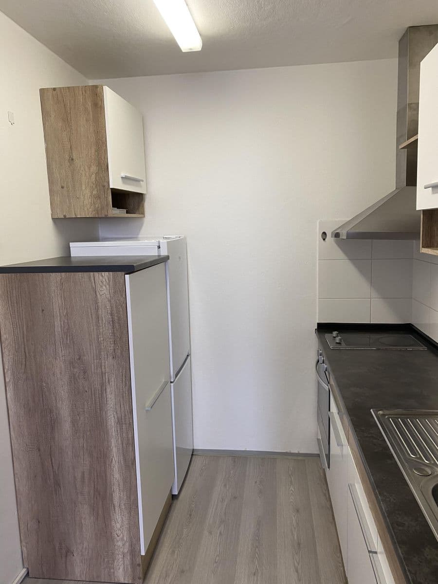 Pronájem bytu 2+kk 46 m², K Výtopně, Praha, Praha Pronájem bytu 2+kk 46 m², K Výtopně, Praha, Praha