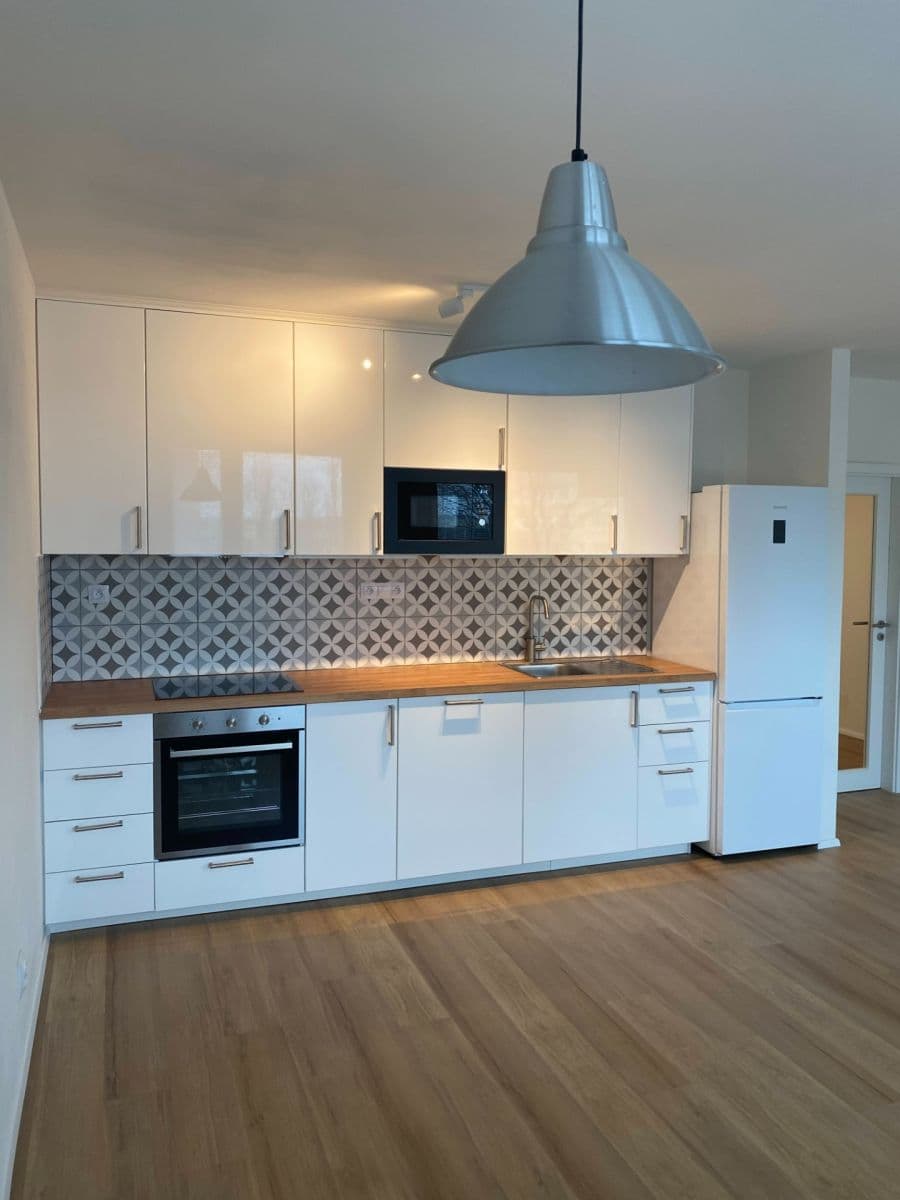 Prodej bytu 3+kk 76 m², Na růžovém poli, Kladno, Středočeský kraj Prodej bytu 3+kk 76 m², Na růžovém poli, Kladno, Středočeský kraj