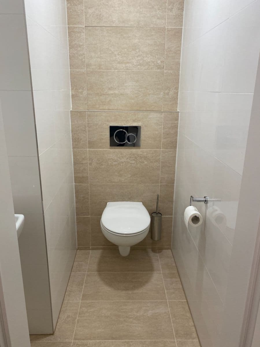 Prodej bytu 3+kk 76 m², Na růžovém poli, Kladno, Středočeský kraj Prodej bytu 3+kk 76 m², Na růžovém poli, Kladno, Středočeský kraj