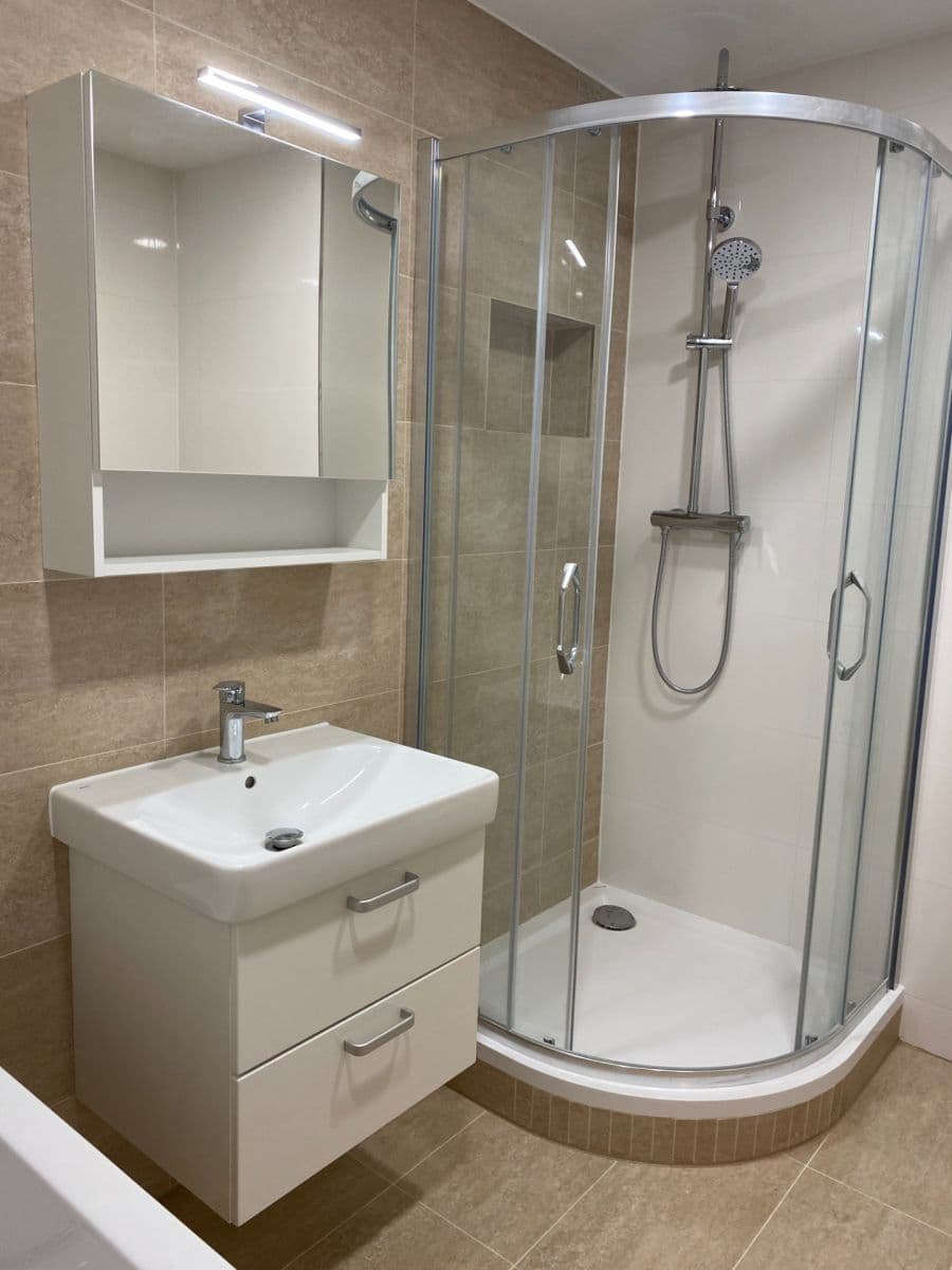 Prodej bytu 3+kk 76 m², Na růžovém poli, Kladno, Středočeský kraj Prodej bytu 3+kk 76 m², Na růžovém poli, Kladno, Středočeský kraj