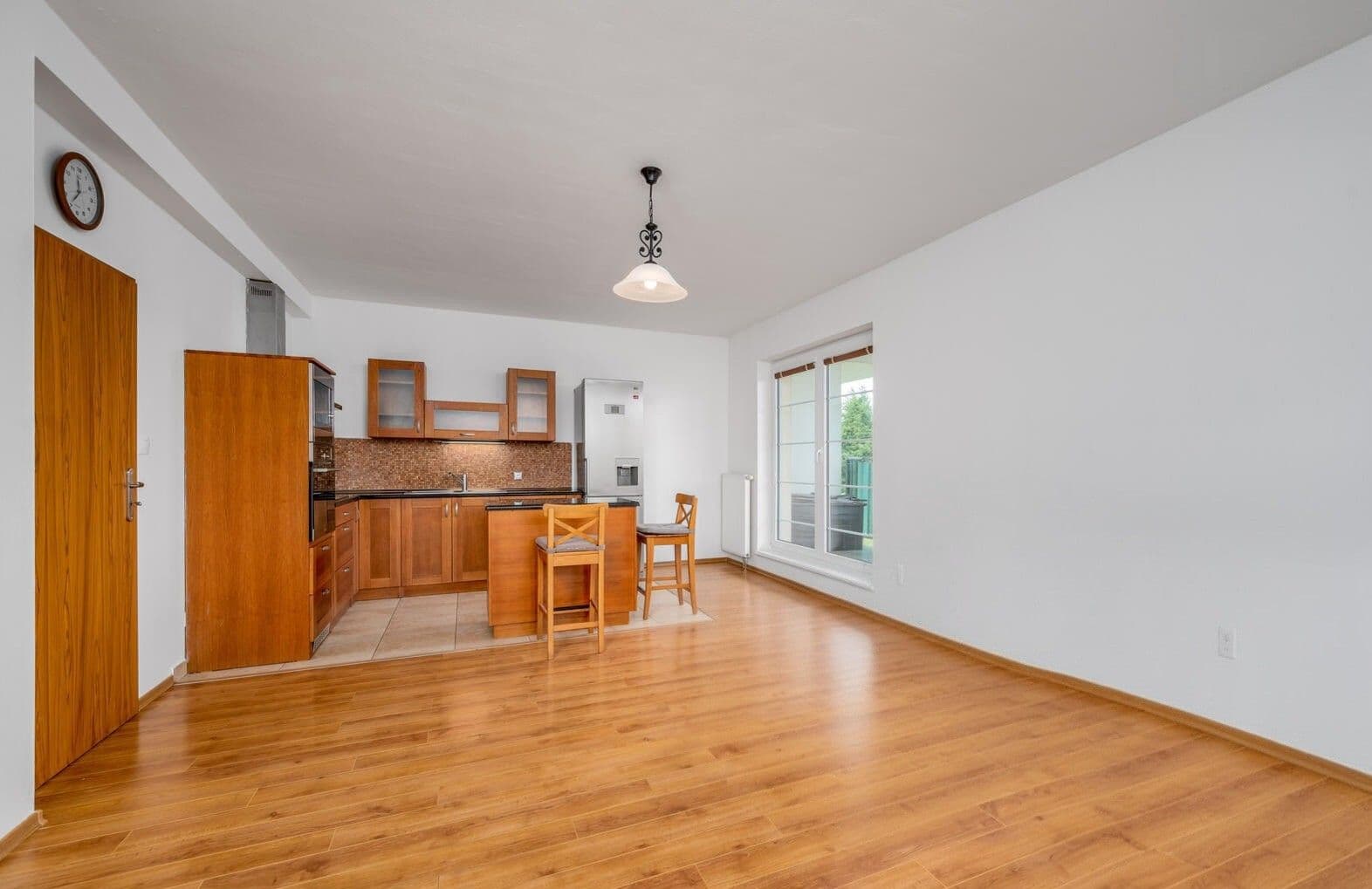 Pronájem bytu 2+kk 60 m², Habrová, Holubice, Středočeský kraj Pronájem bytu 2+kk 60 m², Habrová, Holubice, Středočeský kraj