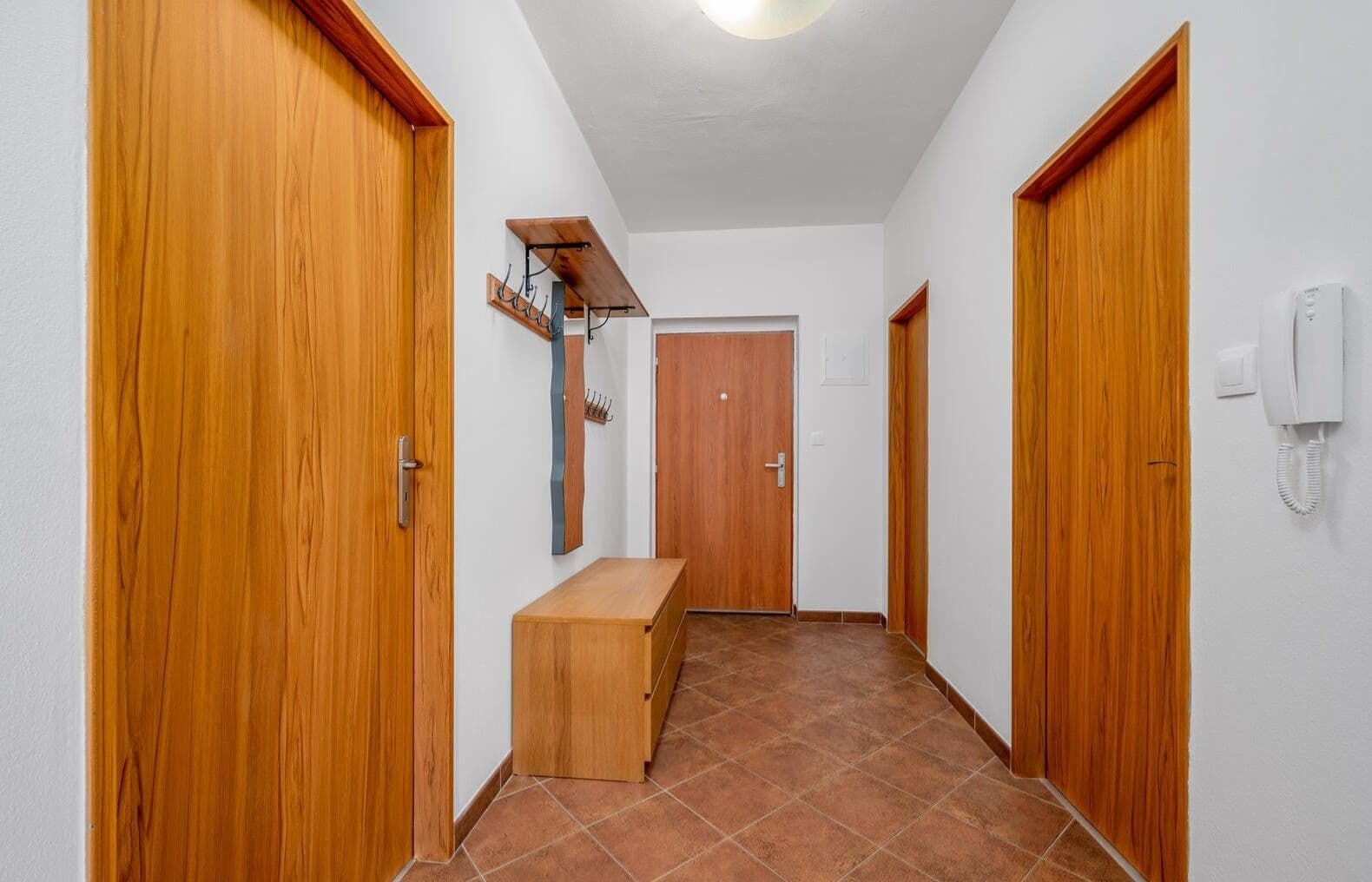 Pronájem bytu 2+kk 60 m², Habrová, Holubice, Středočeský kraj Pronájem bytu 2+kk 60 m², Habrová, Holubice, Středočeský kraj