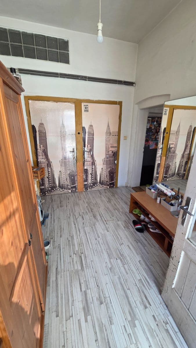 Pronájem bytu 2+1 89 m², Votroubkova, Brno, Jihomoravský kraj Pronájem bytu 2+1 89 m², Votroubkova, Brno, Jihomoravský kraj