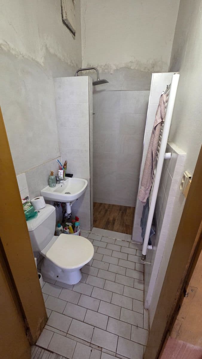 Pronájem bytu 2+1 89 m², Votroubkova, Brno, Jihomoravský kraj Pronájem bytu 2+1 89 m², Votroubkova, Brno, Jihomoravský kraj