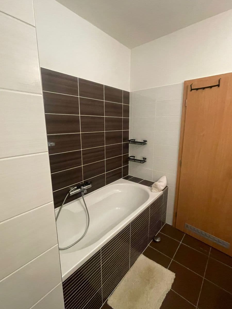 Pronájem bytu 2+kk 61 m², Markůvky, Brno, Jihomoravský kraj Pronájem bytu 2+kk 61 m², Markůvky, Brno, Jihomoravský kraj