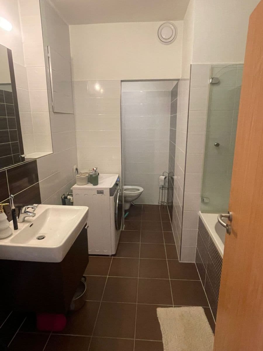 Pronájem bytu 2+kk 61 m², Markůvky, Brno, Jihomoravský kraj Pronájem bytu 2+kk 61 m², Markůvky, Brno, Jihomoravský kraj