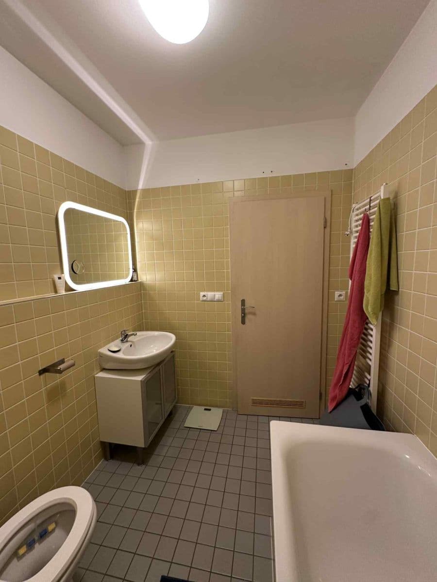 Pronájem bytu 1+kk 39 m², Ungarova, Praha, Praha Pronájem bytu 1+kk 39 m², Ungarova, Praha, Praha