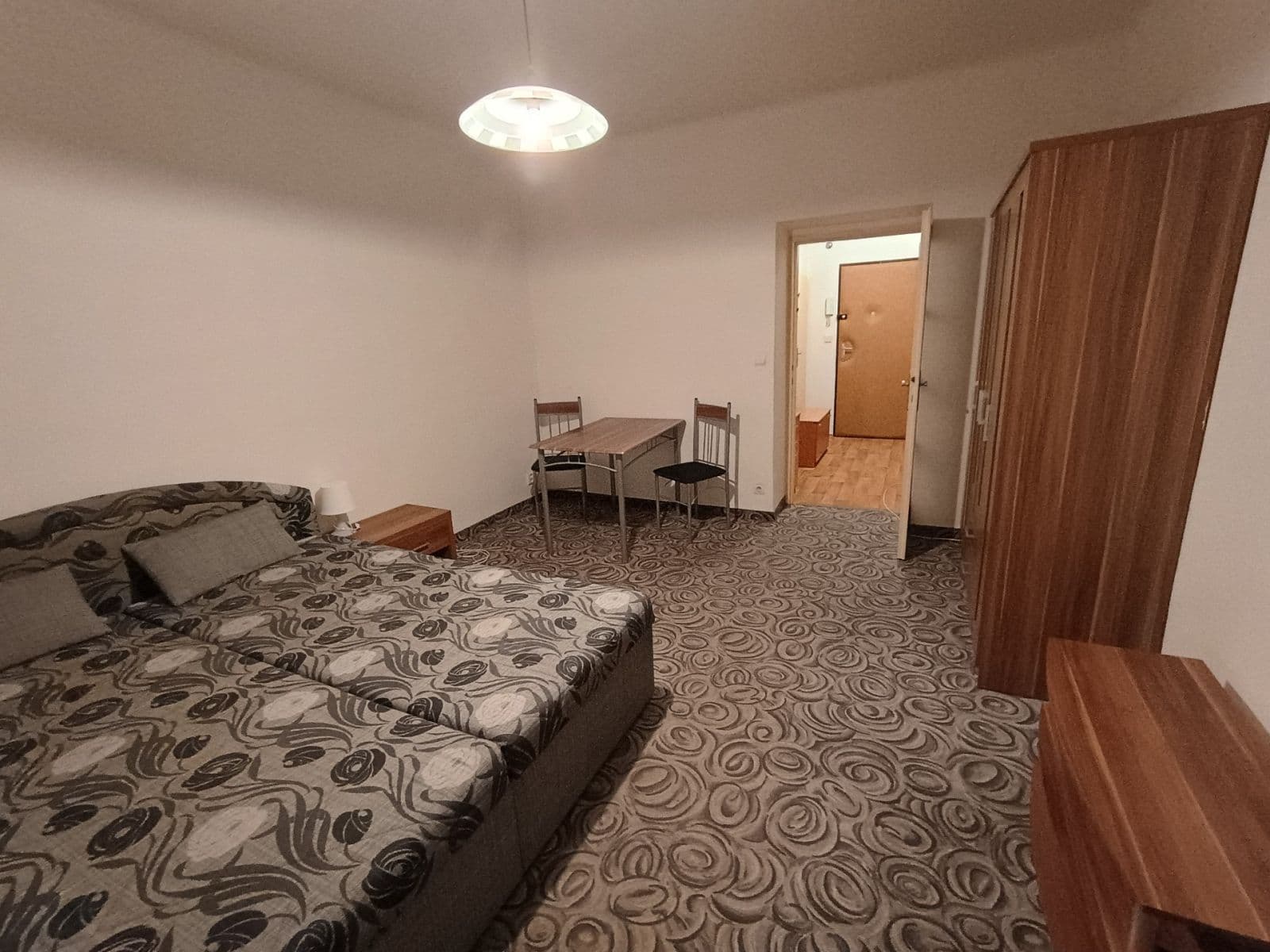 Pronájem bytu Garsoniéra 27 m², Hvězdova, Praha, Praha Pronájem bytu Garsoniéra 27 m², Hvězdova, Praha, Praha