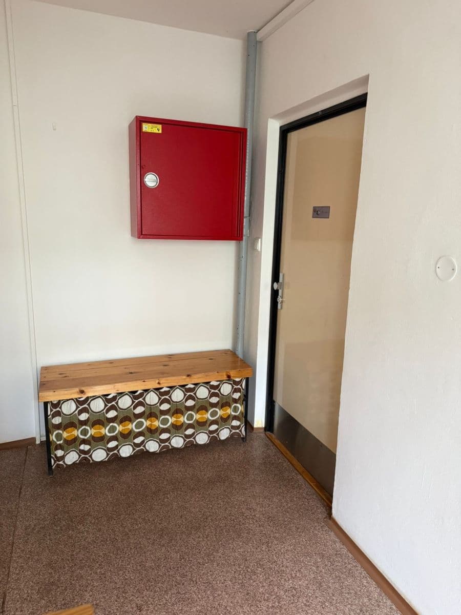 Prodej bytu 3+kk 69 m², Nad Stadionem, Králův Dvůr, Středočeský kraj Prodej bytu 3+kk 69 m², Nad Stadionem, Králův Dvůr, Středočeský kraj