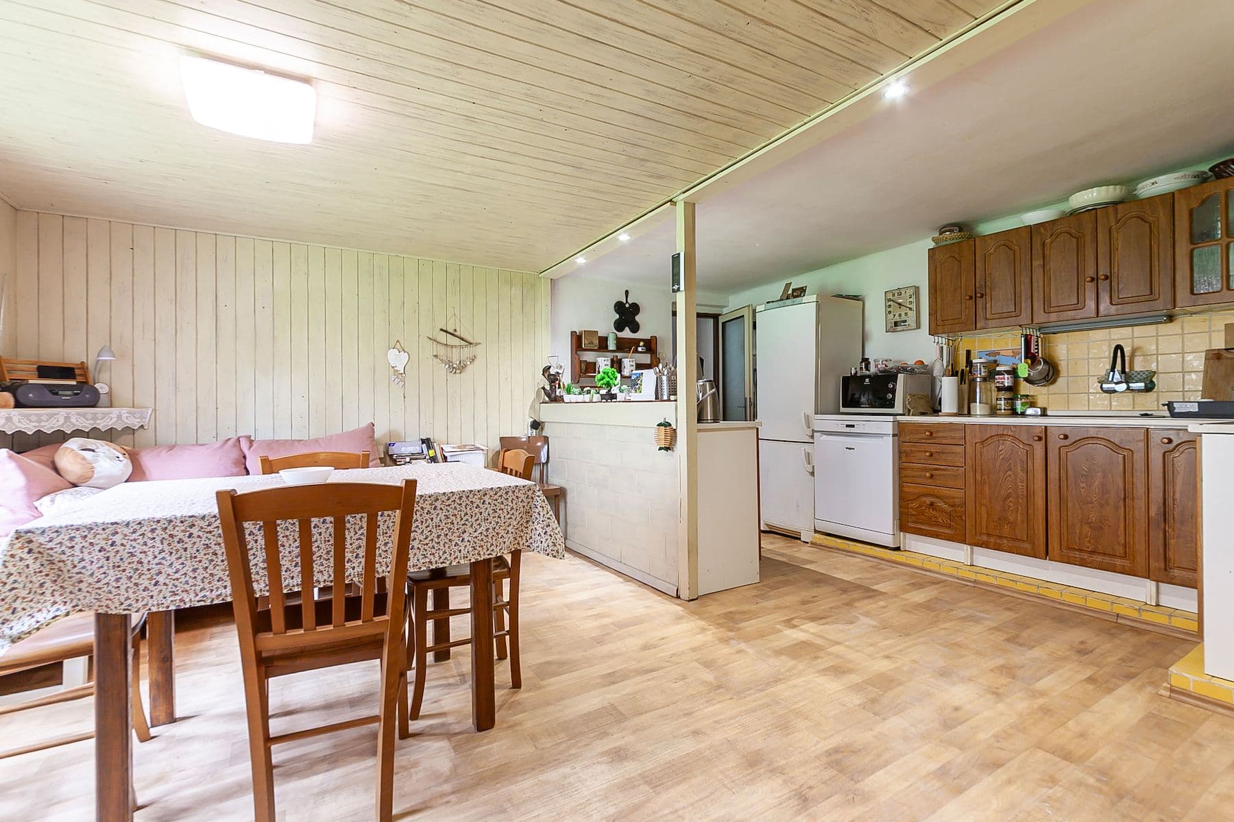 Prodej domu 200 m², pozemek 383 m², Pravonín, Středočeský kraj Prodej domu 200 m², pozemek 383 m², Pravonín, Středočeský kraj