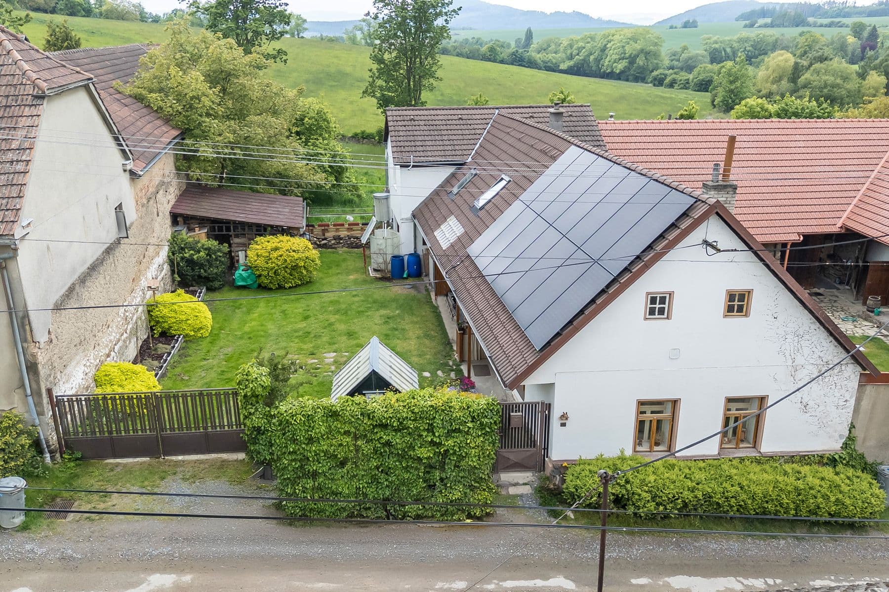 Prodej domu 200 m², pozemek 383 m², Pravonín, Středočeský kraj Prodej domu 200 m², pozemek 383 m², Pravonín, Středočeský kraj