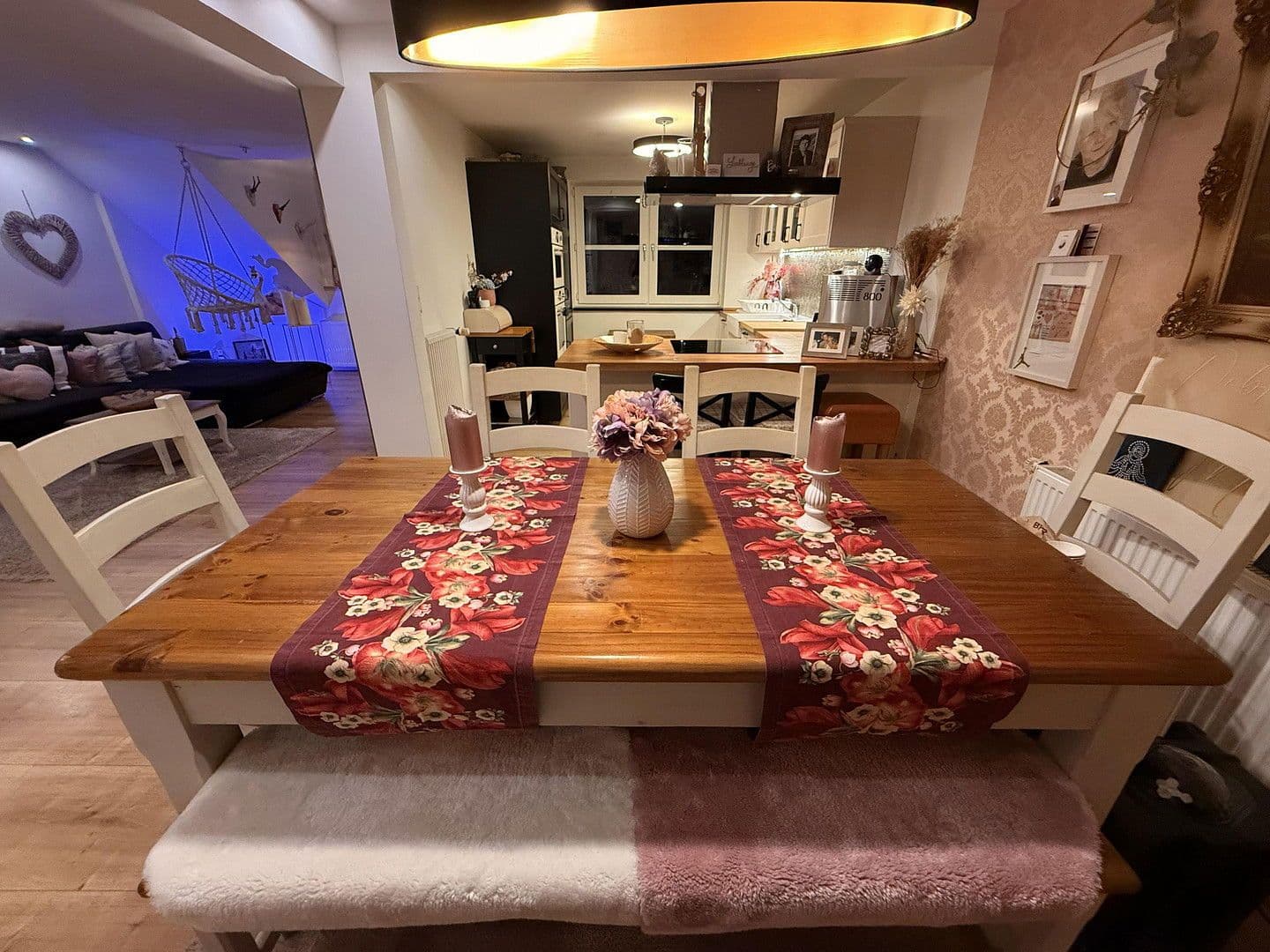 Prodej bytu 4+1 98 m², Solingen, Severní Porýní-Vestfálsko Prodej bytu 4+1 98 m², Solingen, Severní Porýní-Vestfálsko