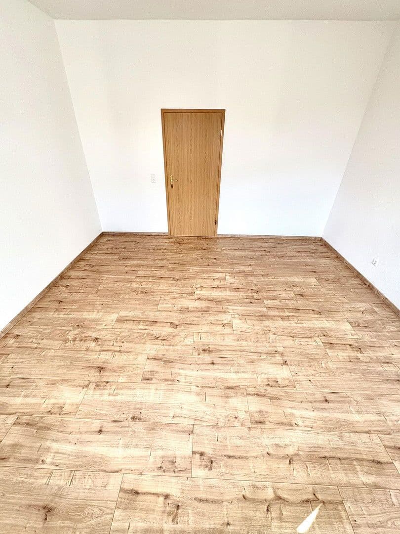 Pronájem bytu 4+1 105 m², Wurzen, Sasko Pronájem bytu 4+1 105 m², Wurzen, Sasko