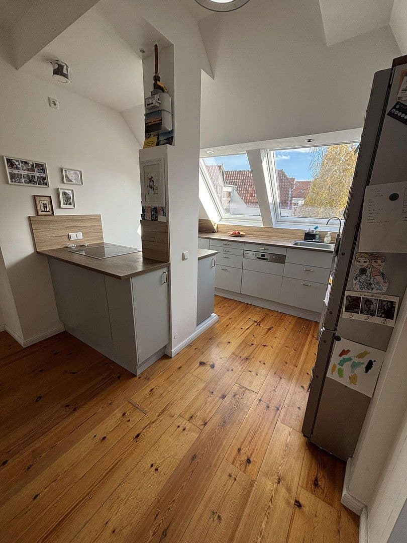 Prodej bytu 3+1 112 m², Stolzestraße 41, Hannover, Dolní Sasko Prodej bytu 3+1 112 m², Stolzestraße 41, Hannover, Dolní Sasko