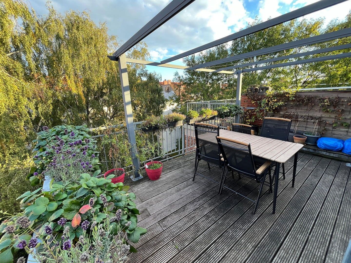 Prodej bytu 3+1 112 m², Stolzestraße 41, Hannover, Dolní Sasko Prodej bytu 3+1 112 m², Stolzestraße 41, Hannover, Dolní Sasko
