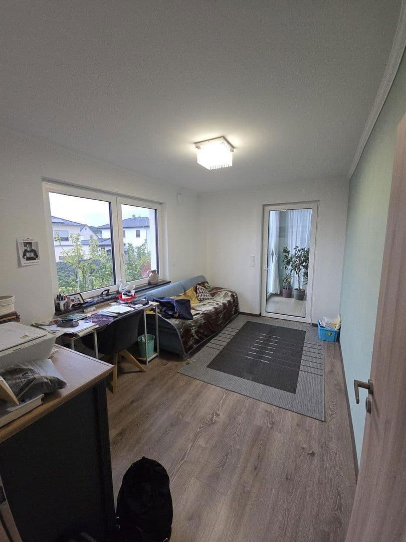 Prodej domu 172 m², pozemek 701 m², Scheinfeld, Bavorsko Prodej domu 172 m², pozemek 701 m², Scheinfeld, Bavorsko