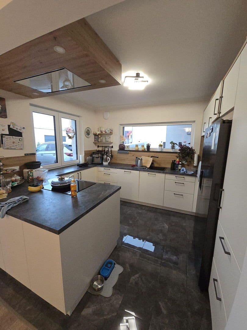 Prodej domu 172 m², pozemek 701 m², Scheinfeld, Bavorsko Prodej domu 172 m², pozemek 701 m², Scheinfeld, Bavorsko