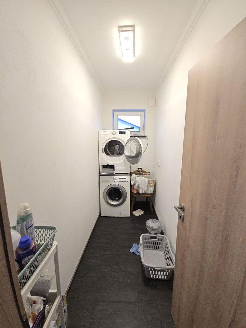 Prodej domu 172 m², pozemek 701 m², Scheinfeld, Bavorsko Prodej domu 172 m², pozemek 701 m², Scheinfeld, Bavorsko