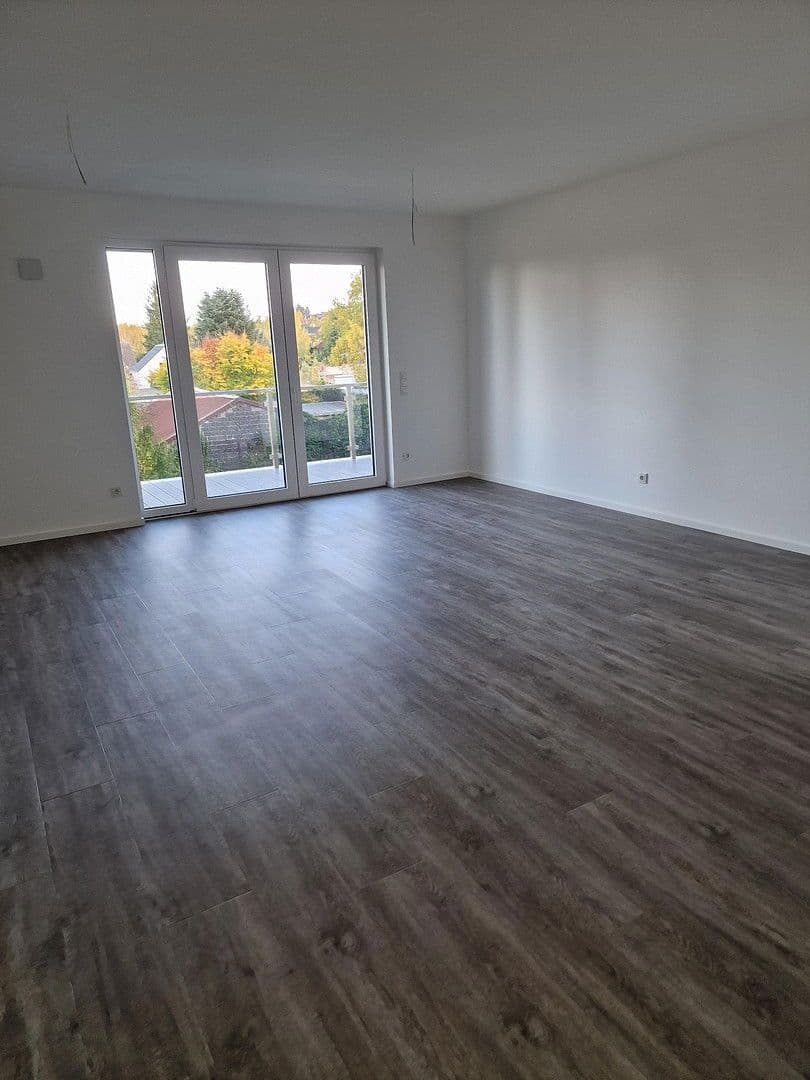 Pronájem bytu 3+1 98 m², Langerwehe, Severní Porýní-Vestfálsko Pronájem bytu 3+1 98 m², Langerwehe, Severní Porýní-Vestfálsko