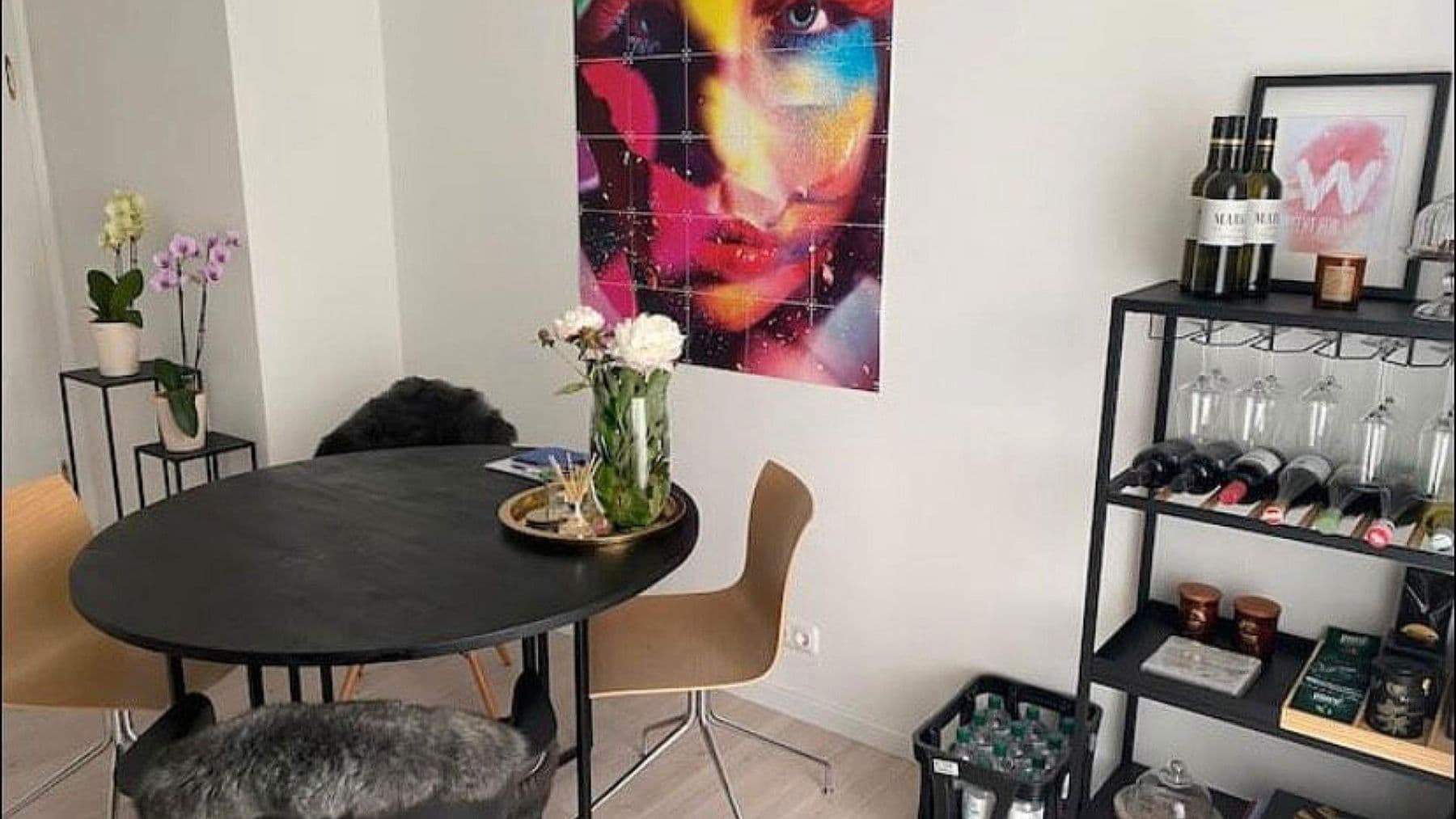 Pronájem bytu 2+1 58 m², Düsseldorf, Severní Porýní-Vestfálsko Pronájem bytu 2+1 58 m², Düsseldorf, Severní Porýní-Vestfálsko