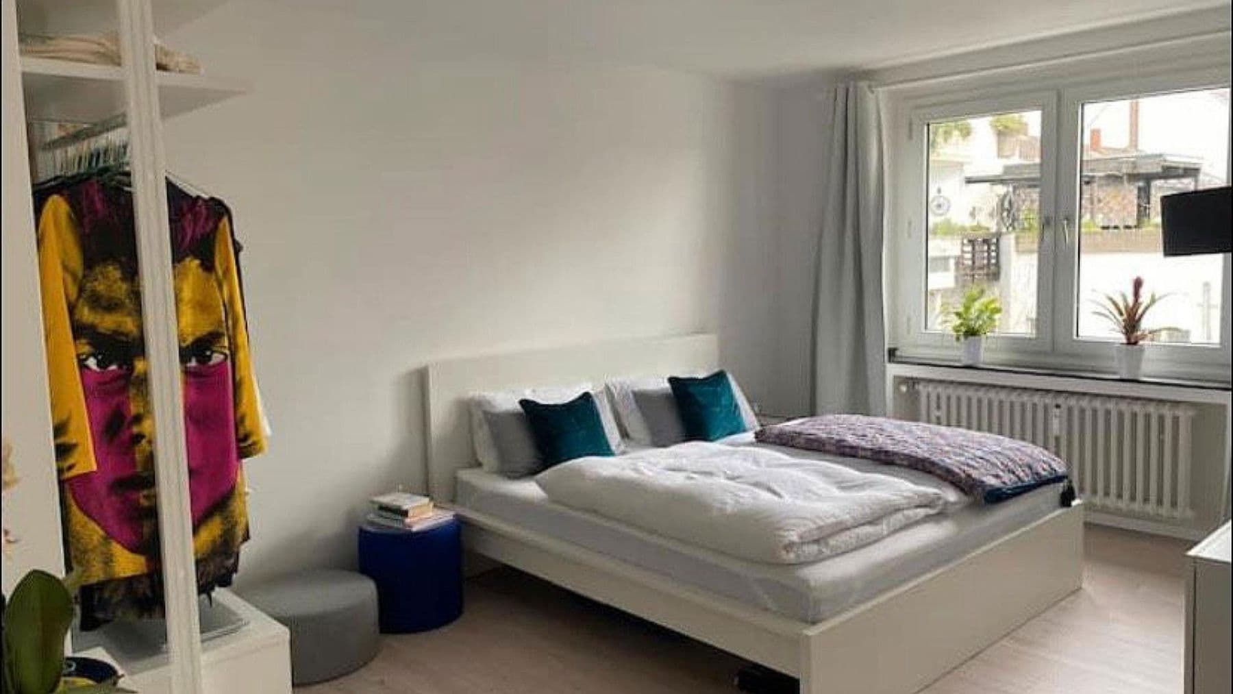 Pronájem bytu 2+1 58 m², Düsseldorf, Severní Porýní-Vestfálsko Pronájem bytu 2+1 58 m², Düsseldorf, Severní Porýní-Vestfálsko