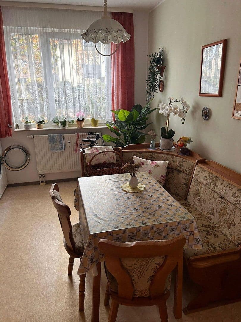 Pronájem bytu 2+1 60 m², Schillerstraße 16b, Geithain, Sasko Pronájem bytu 2+1 60 m², Schillerstraße 16b, Geithain, Sasko