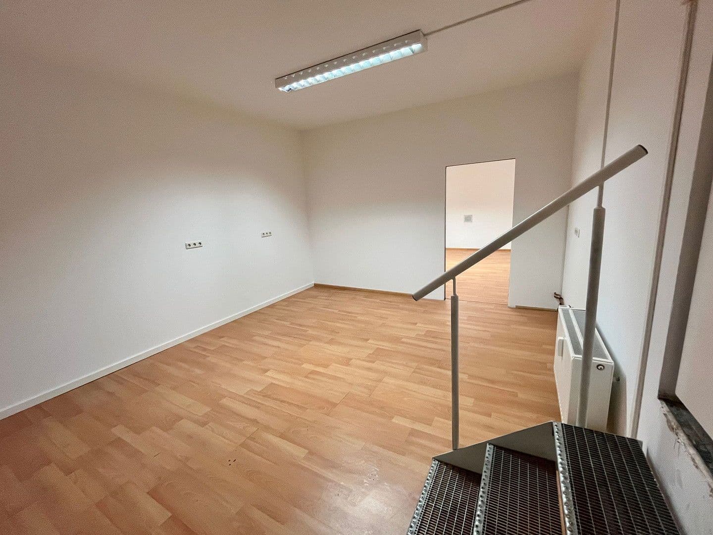 Pronájem kanceláře 140 m², Am Buchenbaum 21, Duisburg, Severní Porýní-Vestfálsko Pronájem kanceláře 140 m², Am Buchenbaum 21, Duisburg, Severní Porýní-Vestfálsko