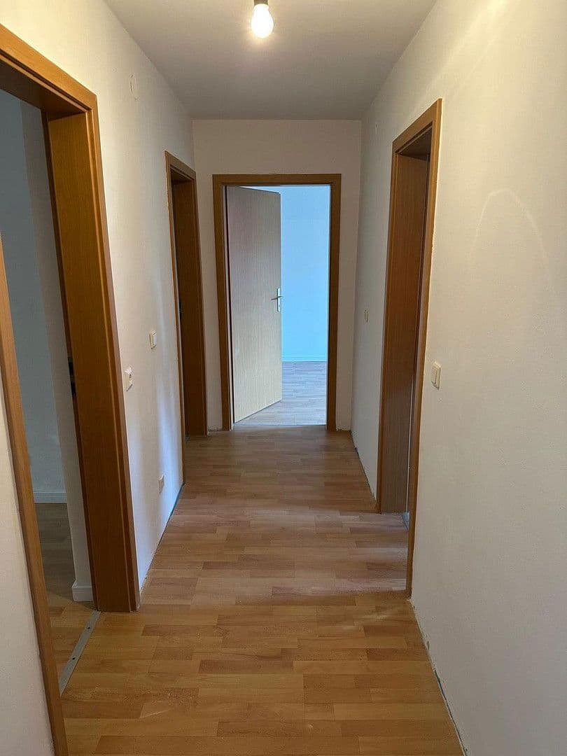 Pronájem bytu 3+1 71 m², Schmerwitz 36, Wiesenburg/Mark, Braniborsko Pronájem bytu 3+1 71 m², Schmerwitz 36, Wiesenburg/Mark, Braniborsko