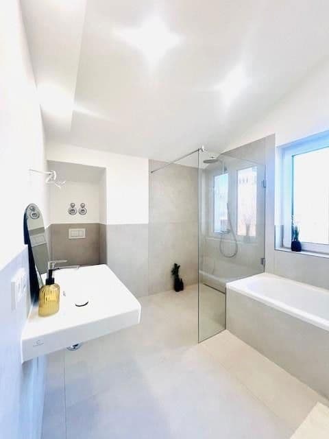 Prodej bytu 3+1 75 m², August-Herber-Straße 27, Mainz, Porýní-Falc Prodej bytu 3+1 75 m², August-Herber-Straße 27, Mainz, Porýní-Falc