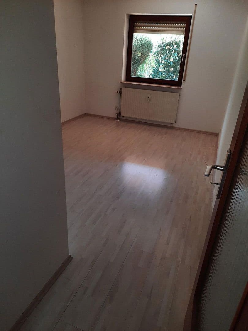 Prodej bytu 3+1 80 m², Öhringen, Bádensko-Württembersko Prodej bytu 3+1 80 m², Öhringen, Bádensko-Württembersko