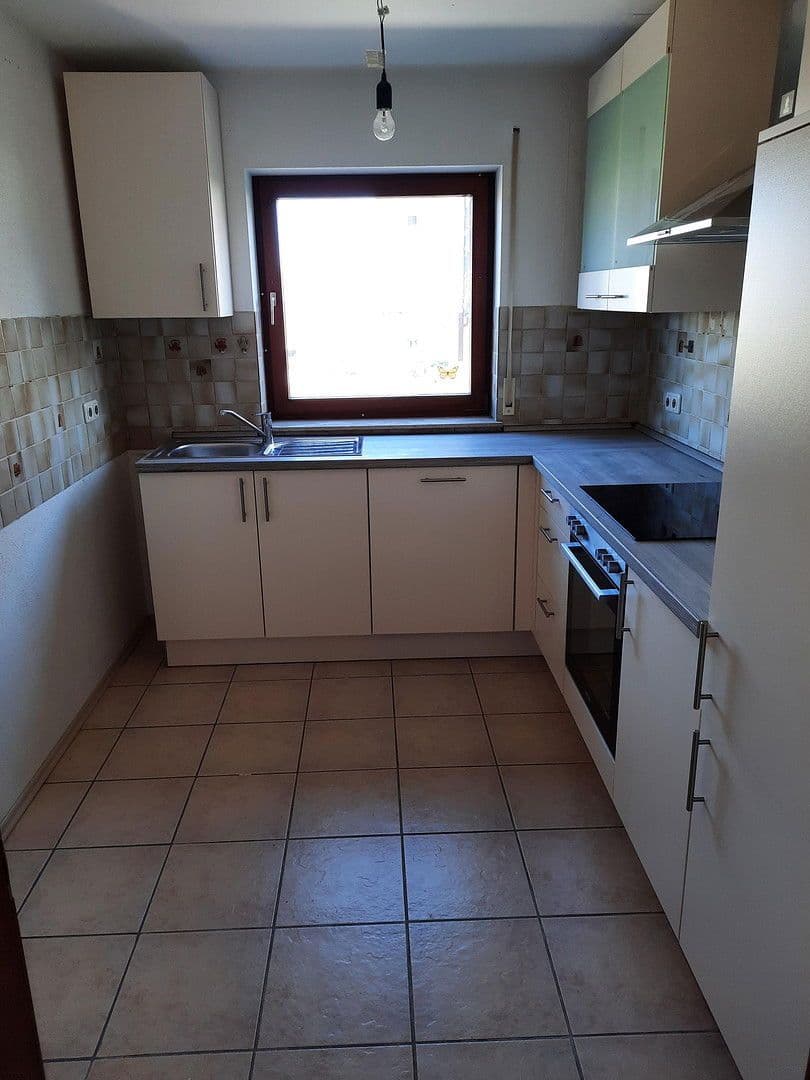 Prodej bytu 3+1 80 m², Öhringen, Bádensko-Württembersko Prodej bytu 3+1 80 m², Öhringen, Bádensko-Württembersko