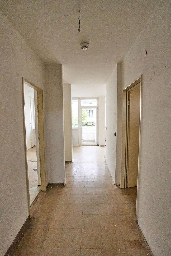 Prodej bytu 2+1 68 m², Karlsruher Str. 14, Berlin, Berlín Prodej bytu 2+1 68 m², Karlsruher Str. 14, Berlin, Berlín