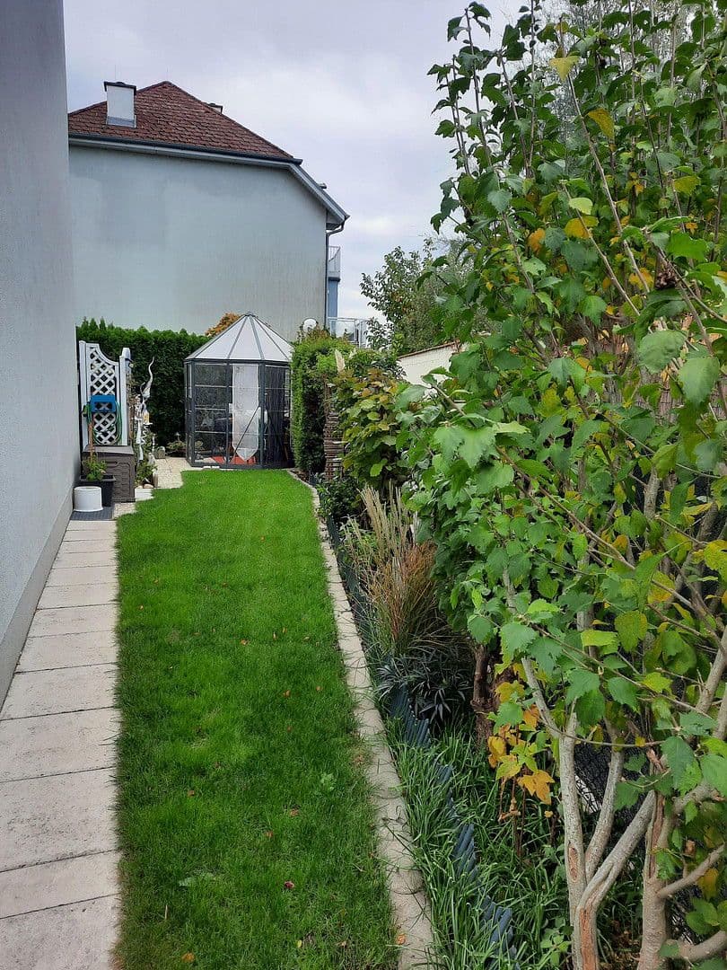 Pronájem bytu 2+1 55 m², Vogelweidgasse 38/4/2, Tulln an der Donau, Dolní Rakousko Pronájem bytu 2+1 55 m², Vogelweidgasse 38/4/2, Tulln an der Donau, Dolní Rakousko